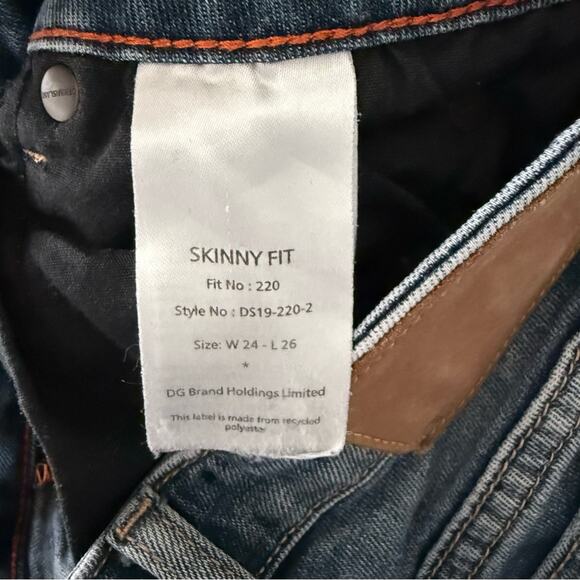 D-ID Brand Women's Skinny Classic Jeans y2k Size 24 x 26 - Picture 5 of 6